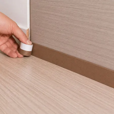 Bande d'étanchéité en mousse flexible