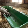Mangeoire longue plastique et fibre de verre à suspendre