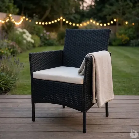 Salon de jardin 4 pièces résine tressée noir