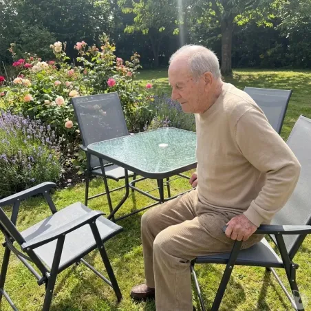 Ensemble Apéro 5 Pièces - Table + 4 Chaises Pliables en Acier et Textilène
