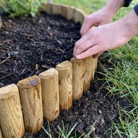 Bordure bois à planter Ø 7x15 / 30x105 cm