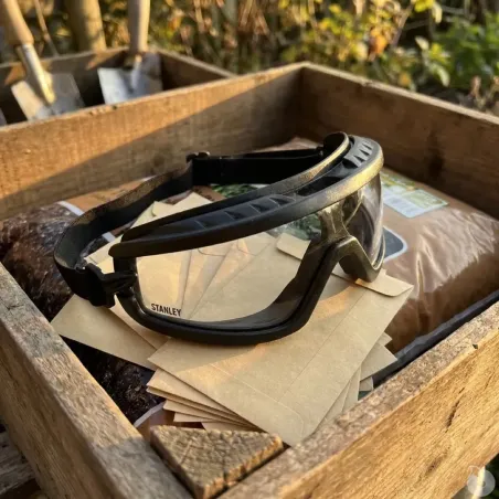 Lunettes de sécurité branches ajustables anti-rayures noires
