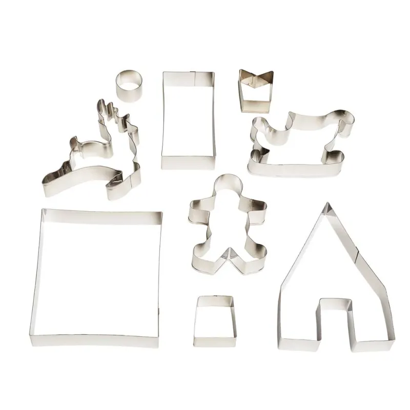 Kit 9 emporte-pièces Noël 3D bonhomme traineau cerf maison