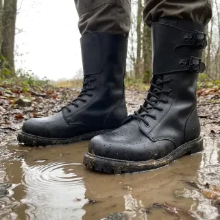 Chaussures tactique Rangers type militaire cuir semelle Goodyear® noire