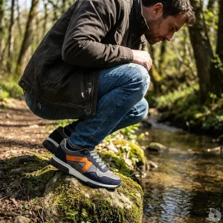 Baskets Homme Gris et Noir en Synthétique - Tige Basse