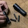 Lampe torche P7 Core 450 Lumens portée 300m piles LR3 incluses