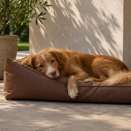 Coussin imperméable marron en polyester 600D - 90x70cm
