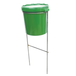 10 Agrainoirs gibier 30L avec pied 106 cm