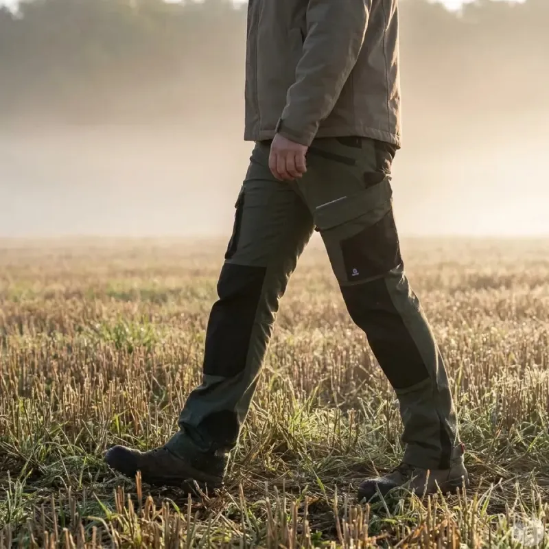 Pantalon stretch LMA Memory kaki et noir | 40 à 54