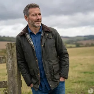 Veste Walker and Hawkes Poacher Vert Coton Ciré – style anglais