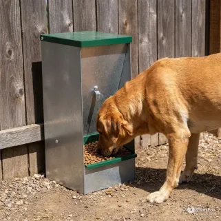 Mangeoires à trémie galvanisé chiens 20 Kg GAUN