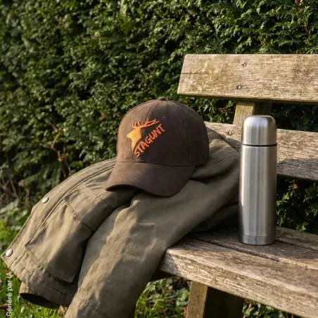 Casquette Stagunt Peisey Bison en polyester suédé réglable
