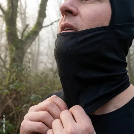 Cagoule noire extensible quatre en un avec empiècement polaire