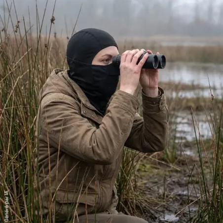 Cagoule noire extensible quatre en un avec empiècement polaire