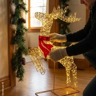 Renne Lumineux LED Doré avec Nœud Rouge - Décoration Noël Extérieure 50x88cm