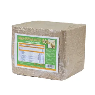 Bloc de Sel enrichi en minéraux pour Grand gibier 10kg