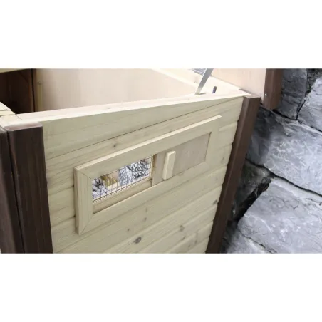 Poulailler chauffant et isolé avec thermostat 3 à 4 poules Poulailler chauffant et isolé avec thermostat 3 à 4 poules