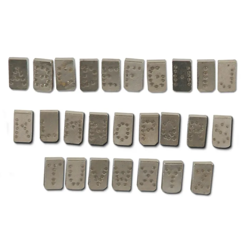 Alphabet pour pince à tatouer 5mm (sans I,O,Q) Alphabet pour pince à tatouer 5mm (sans I,O,Q)