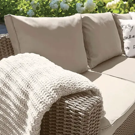 Salon de jardin 3 places Keter® + pouf offert Salon de jardin 3 places Keter® + pouf offert