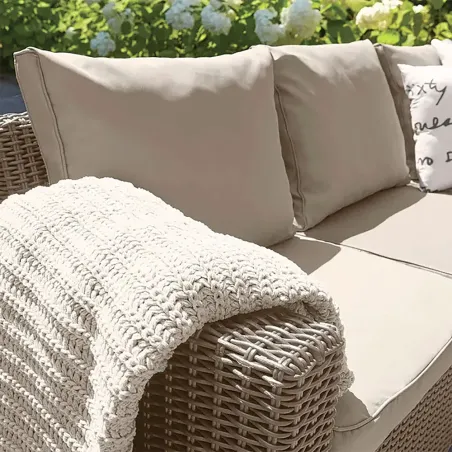 Salon de jardin 3 places Keter® + pouf offert Salon de jardin 3 places Keter® + pouf offert