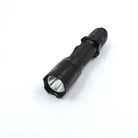 Lampe 1000 Lumens 5 modes d'éclairage, noire 140mm