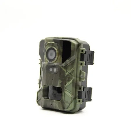 Pack Caméra chasse détecteur camouflage + 4 piles + carte SD incluses