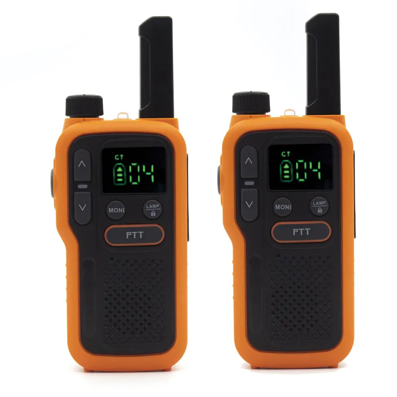 Lot de 2 Talkie-walkie lampe portée 5km rechargeable autonomie 18h Lot de 2 Talkie-walkie lampe portée 5km rechargeable autonomie 18h