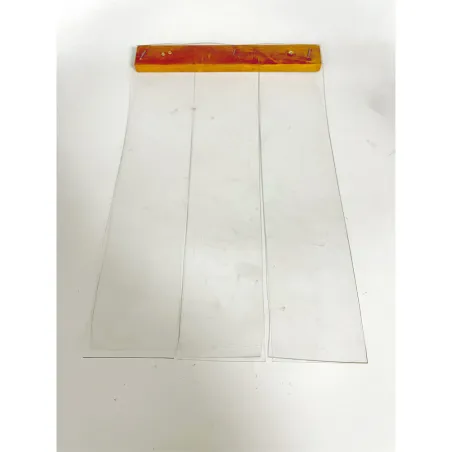 Rideau à lamelle pour abri