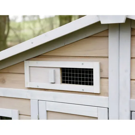 Poulailler "Grand luxe" avec renfort métallique Poulailler "Grand luxe" avec renfort métallique