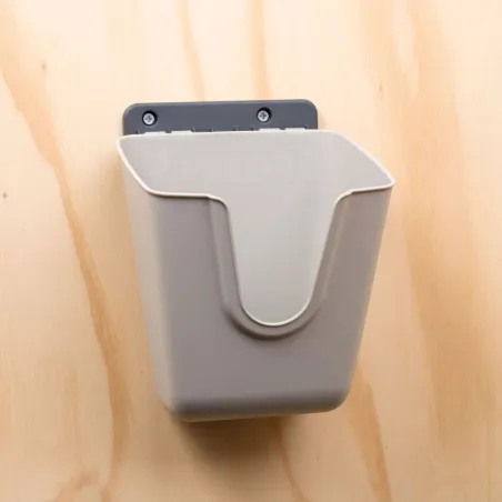 Mangeoire murale volailles V Feedr 700 g