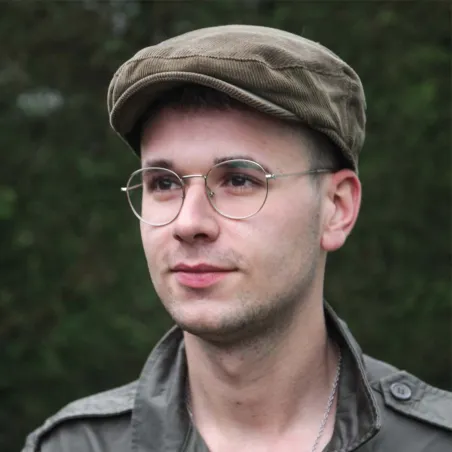 Casquette plate velours coton doublé polyester kaki T57