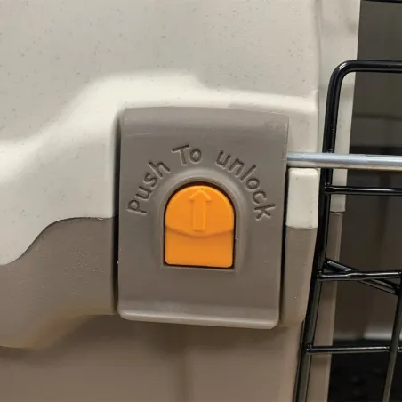 Cage transport Skudo car chien jusqu'à 20 kg