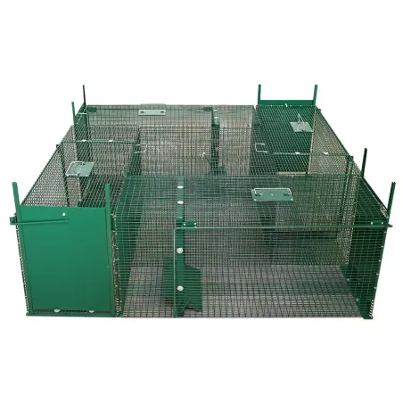 Boite à fauve 4 entrées 1,35m X 1,35m X 0,45 m