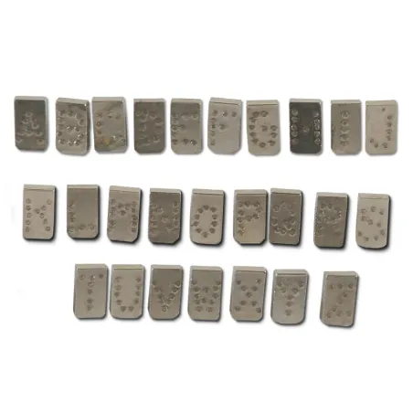 Alphabet complet pour pince à tatouer 7mm