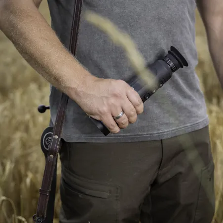 Monoculaire thermique CE-650 50mm 58x62x225mm