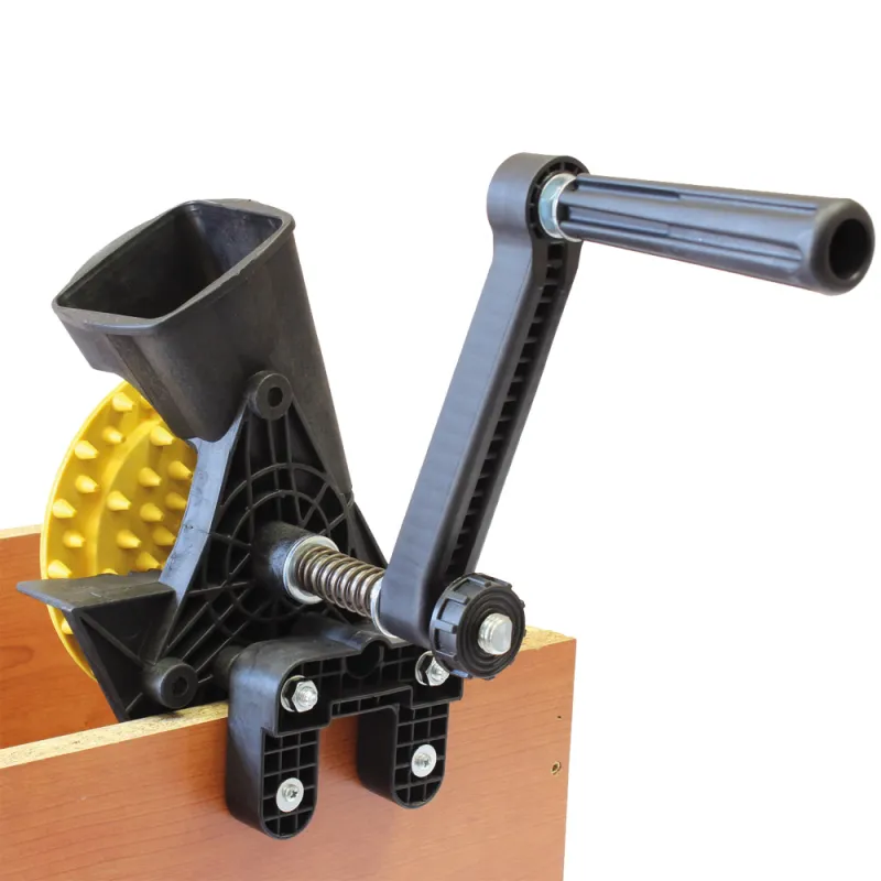 Égreneuse manuelle à maïs