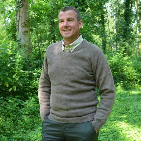 Pull Vincennes col V brun