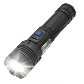 Torche Bright 2000 lumens 3 niveaux d'intensité, en alliage d'alu