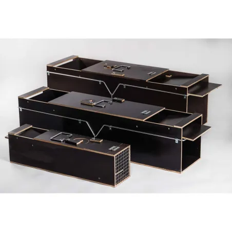 Piège boite à fauve bois 2 entrées ouverture 135x19x24