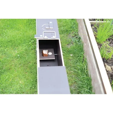 Piège boite à fauve bois 2 entrées ouverture 119x19x24