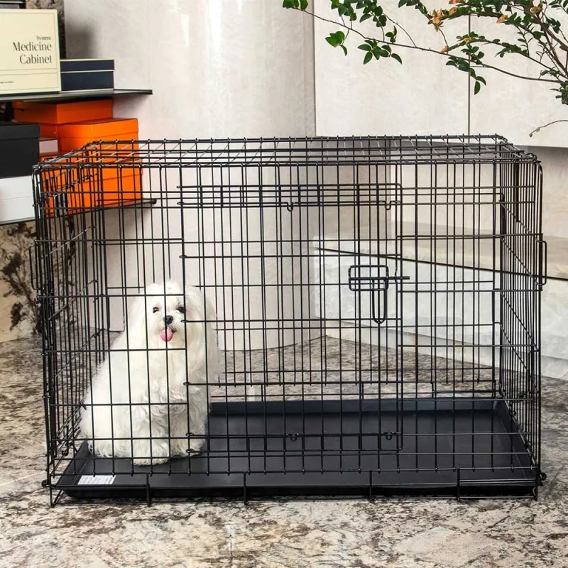 Cage métal grillagée avec plateau noir 122 x 75 x 82 cm