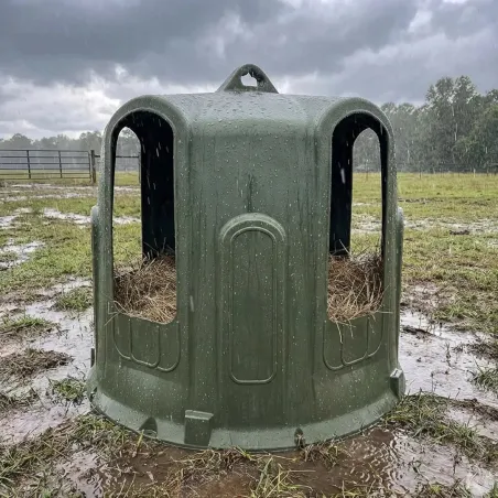 Cloche à foin Kerbl 5 ouvertures diamètre 160 cm