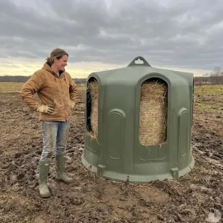 Cloche à foin Kerbl 5 ouvertures diamètre 160 cm