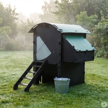 Poulailler surélevé en plastique recyclé 5 à 9 poules