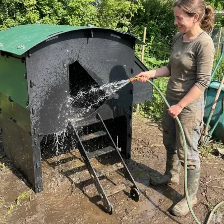 Poulailler surélevé en plastique recyclé 8 à 15 poules