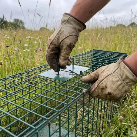 Lot de 10 Cages Renard à Appât robuste en maille carrée 13kg 140x30x35cm