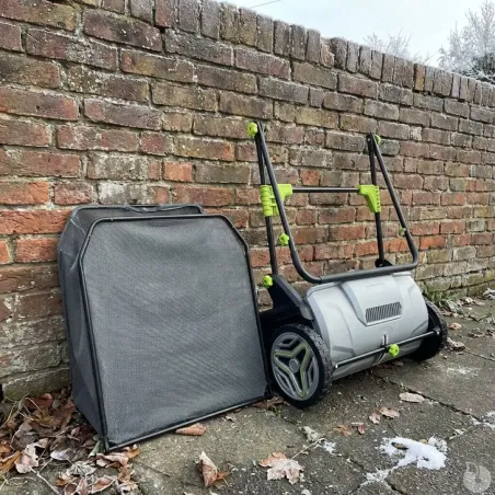 Ramasse-feuilles 3 brosses 53cm bac 100L réglage 0-40mm 112x66cm