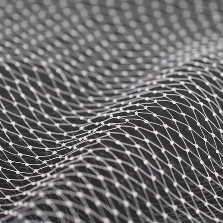 Filet de Protection Anti-Oiseaux 4x5m - Maille 15x15mm en Nylon Résistant