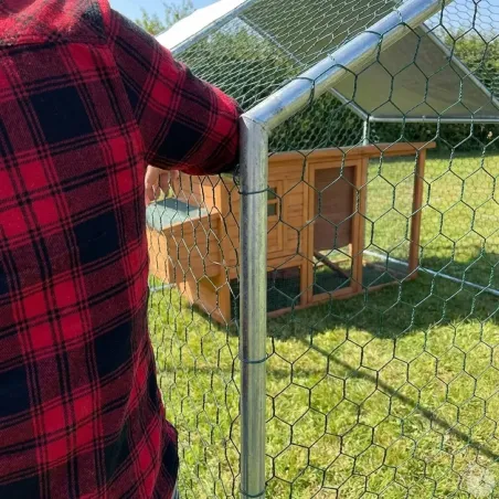 Enclos volaille métal galvanisé 24 m² – maille 25 mm