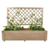 Carré potager ou jardinière rectangulaire avec treillis